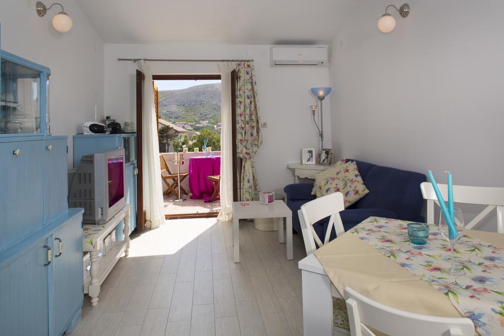 Sea Margarita Apartment Pag Town Eksteriør billede