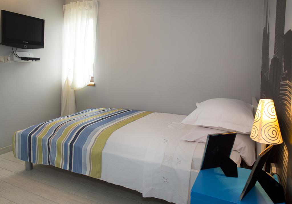 Sea Margarita Apartment Pag Town Eksteriør billede